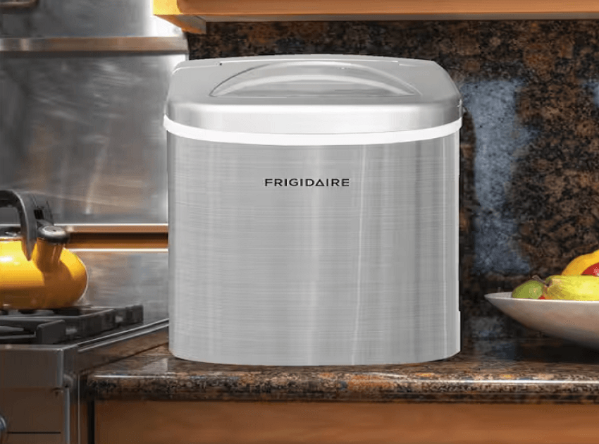 Frigidaire EFIC117SS Ice Maker User Manual