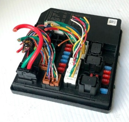 Nissan Versa Fuse Box Location and Circuit Details-prod