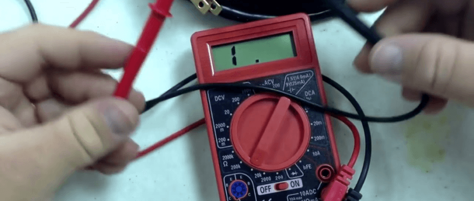 CEN-TECH 61593 Digital Multimeter User Manual-feat