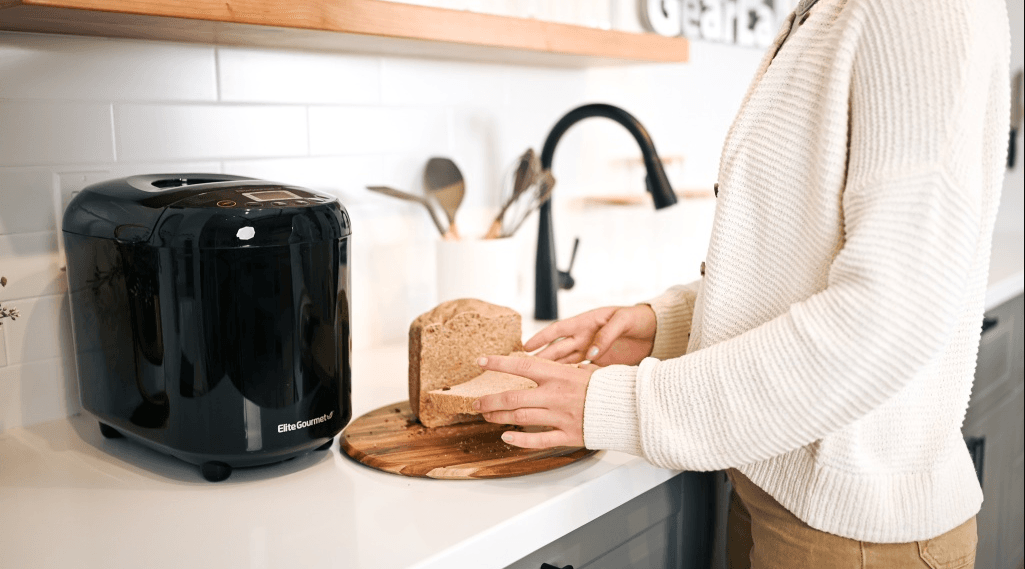 Elite Gourmet EBM8103B Programmable Bread Maker Manual