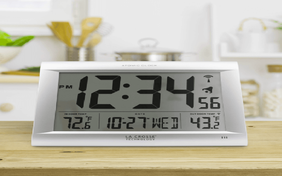 La Crosse Technology 513-1211 Atomic Digital Clock User Manual-feat