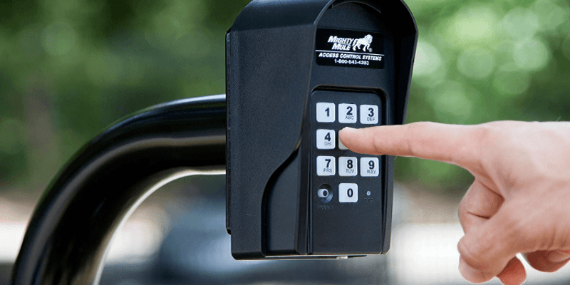 Mighty Mule MMK200 Digital Wireless Keypad-featured2
