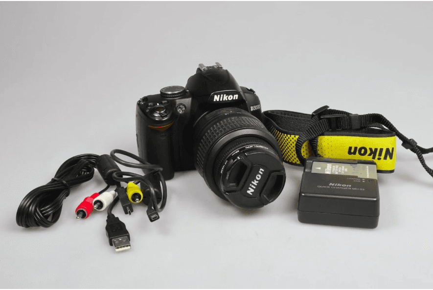 Nikon D3000 Digital Camera User Manual