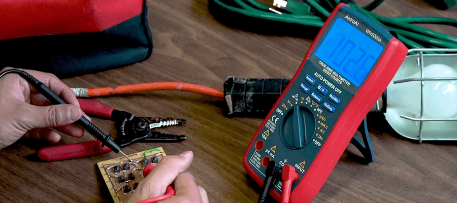 AstroAI True RMS 6000 Count Digital Multimeter FEATURED IMAGE