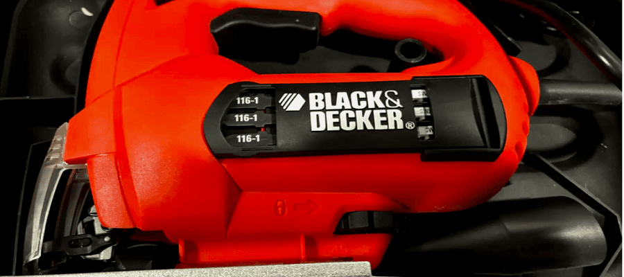 Black and Decker JS500 Variable Speed Jigsaws-feat