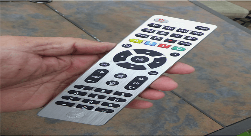 GE 33711 Universal Remote Instruction Manual GE 33711 Universal Remote Instruction Manual-feat