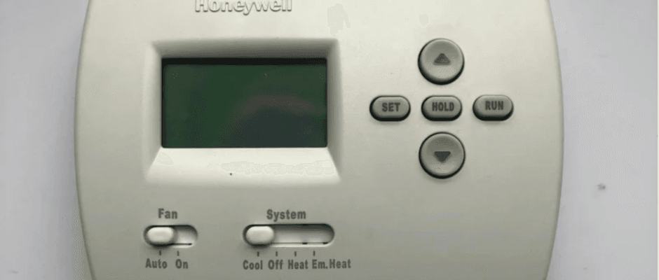 Honeywell PRO TH4000 Series TH4210D1005 Thermostat Manual Honeywell PRO TH4000 Series TH4210D1005 Thermostat Manual | ManualsLibraryy