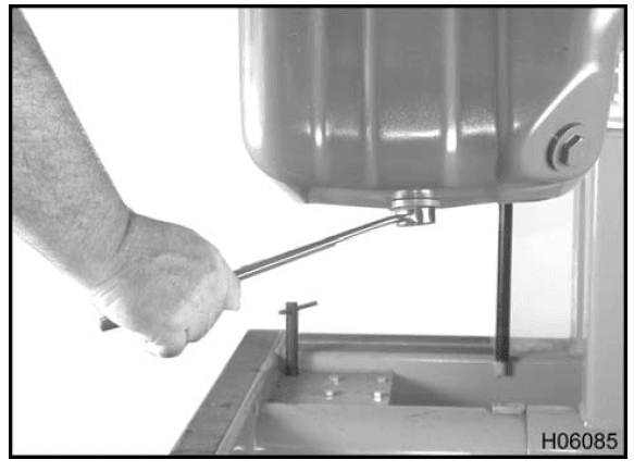 Navistar DT Engine 466 Service Manual Navistar DT Engine 466 Service Manual-11