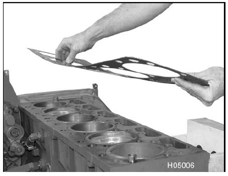 Navistar DT Engine 466 Service Manual Navistar DT Engine 466 Service Manual-21