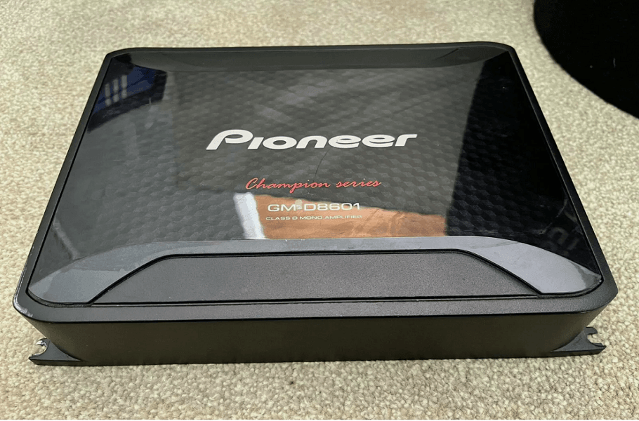Pioneer GM-D8601 500W Mono Class D Amplifier User Manual