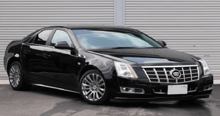 Cadillac CTS luxury car Owners Manual