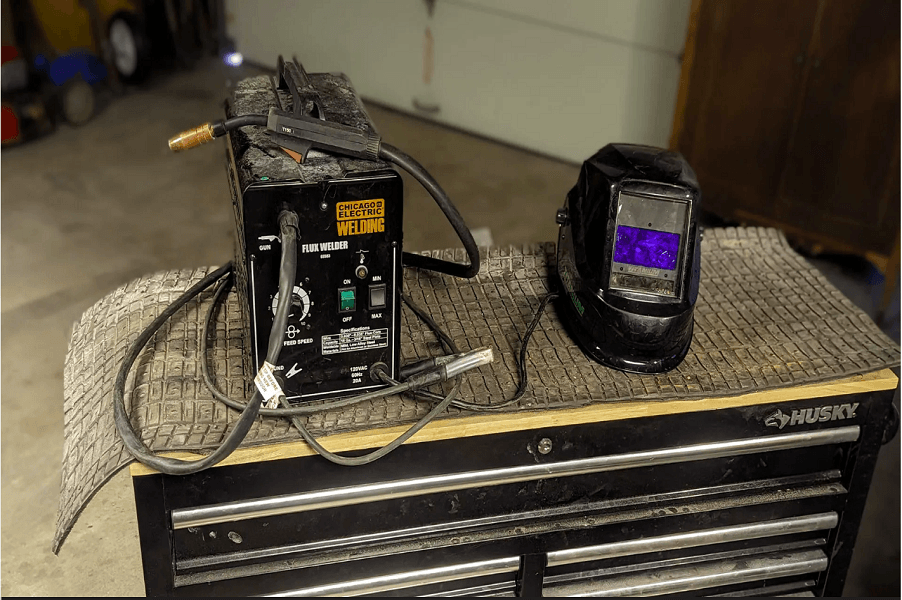 Chicago Electric MIG 170 Electric Feed Welder Manual