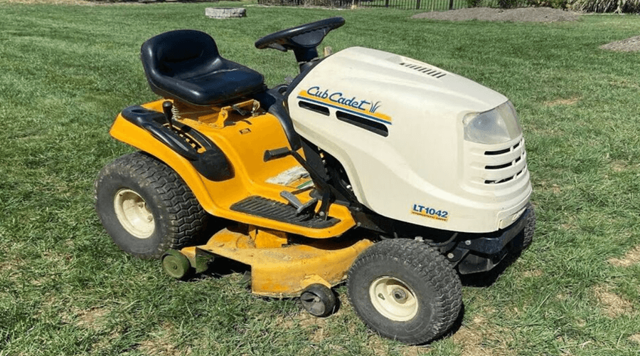 Cub Cadet Series 1000 LT1042 Lawn Mower Operators Manual | ManualsLibraryy