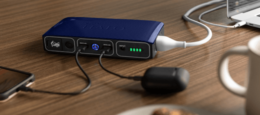 HALO ACDC Bolt 58830 Portable Power Bank Instructions Manual HALO ACDC Bolt 58830 Portable Power Bank FEATURED IMAGE