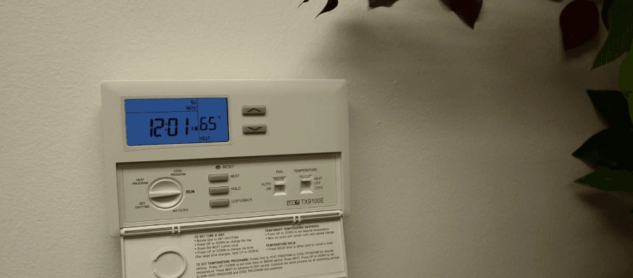 Lux Products TX500E Thermostat User Manual-featured