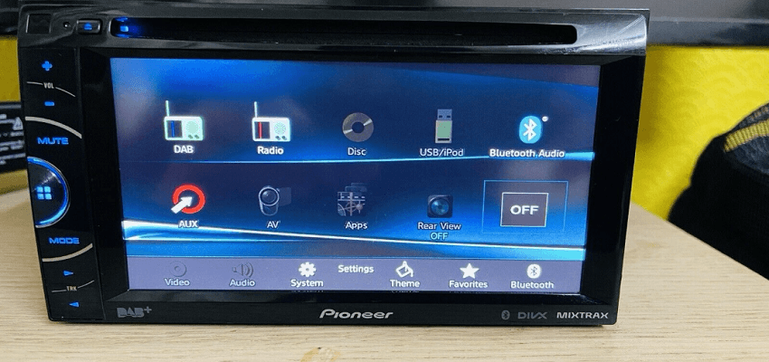 Pioneer AVH-200BT Multimedia DVD Car Stereo Manual Pioneer AVH-200BT Multimedia DVD Car Stereo Manual-feat