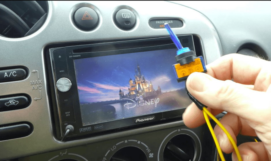 Pioneer AVH-P4000 Car DVD Player Installation Manual-feat