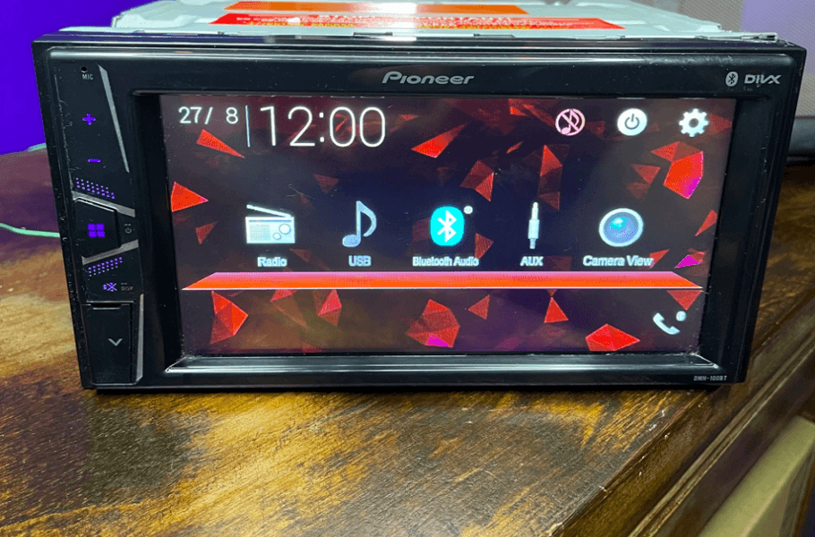 Pioneer DMH-100BT Double DIN Bluetooth Media Receiver Manual