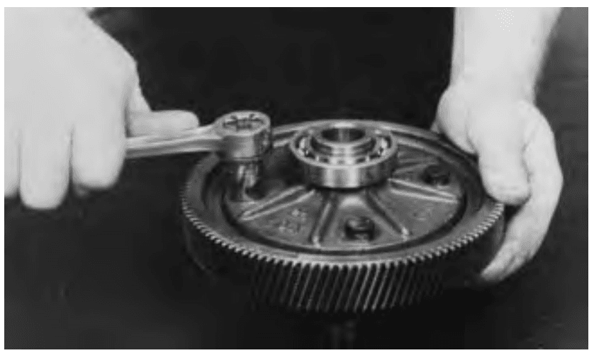 Taylor-Dunn B0-150-00 LoadMaster Electric Golf Cart 23