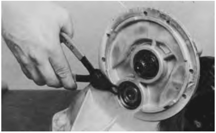 Taylor-Dunn B0-150-00 LoadMaster Electric Golf Cart 25