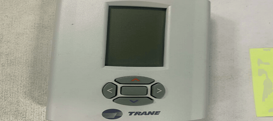 Trane BAS-SVX36C Standard and Programmable Thermostats Installation Manual-feat