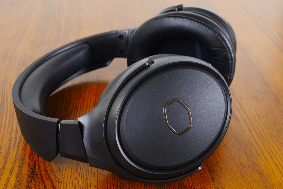 Cooler Master MH670 Gaming Headset User Guide