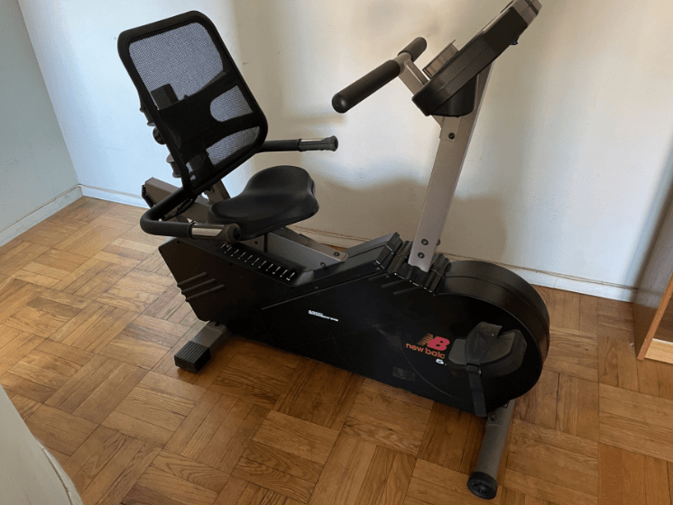 Fitness Quest New Balance 5K 6100 Recumbent Bike-Featured