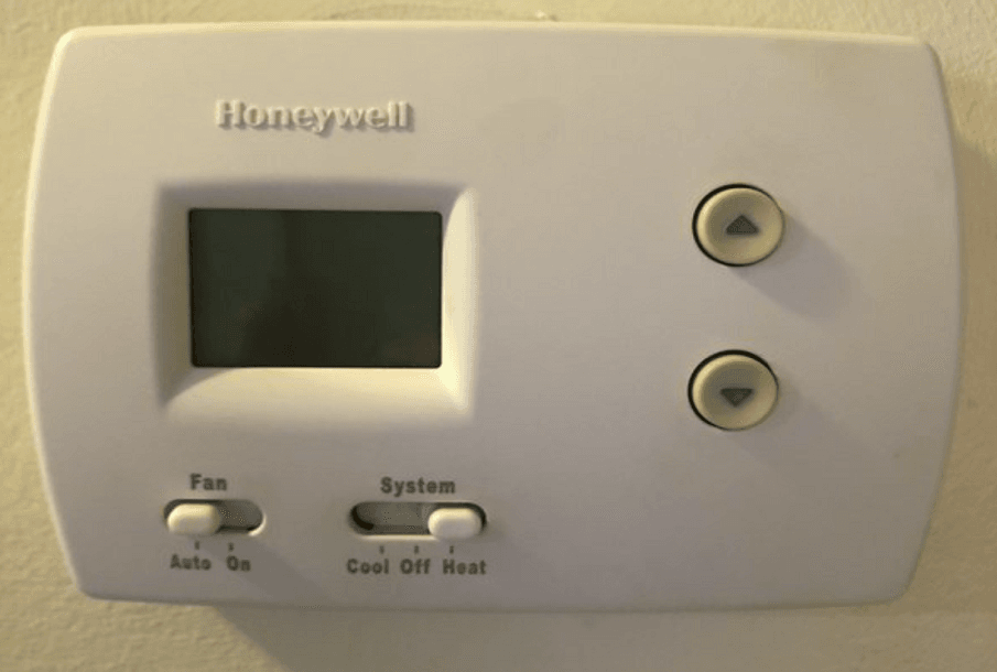 Honeywell PRO TH3000 Series Thermostat Operating Manual