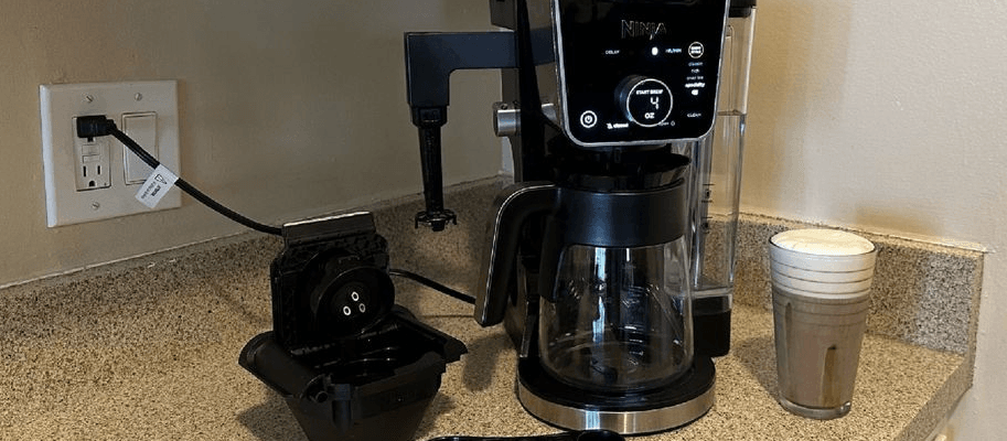 Ninja DualBrew Pro CFP200 Series Coffee Maker User Manual Ninja DualBrew Pro CFP200 Series Coffee Maker-featured
