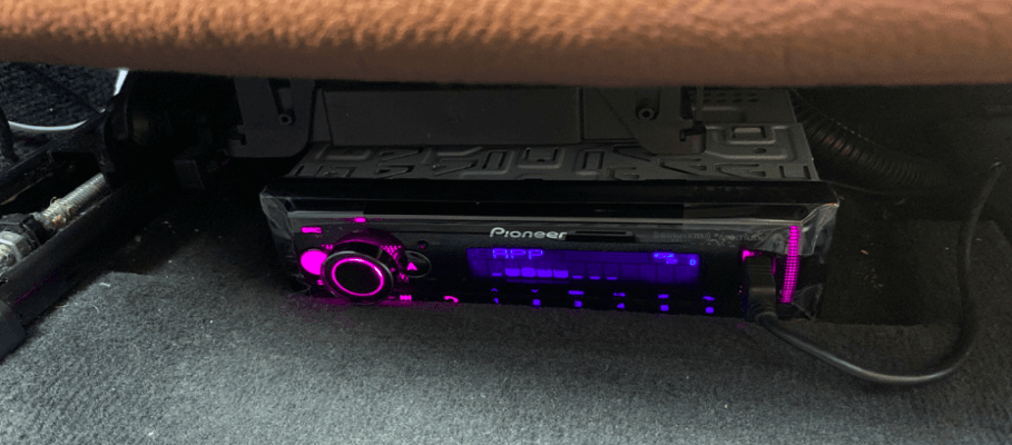 Pioneer MVH-S522BS Digital Media Receiver Operation Manual Pioneer MVH-S522BS Digital Media Receiver-FEAT