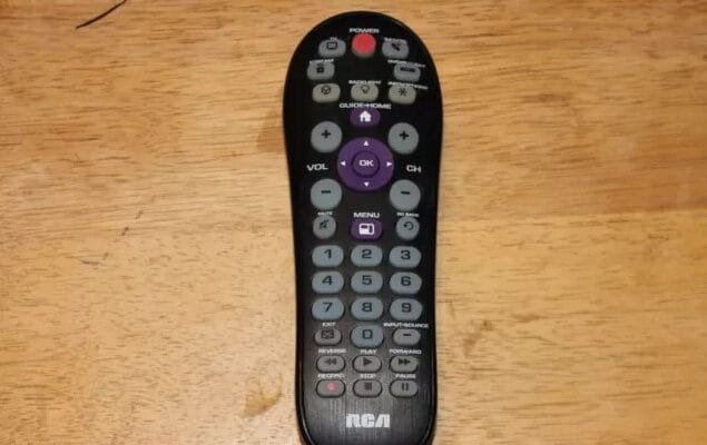 RCA RCR414BHE Universal Remote Control User Manual RCA RCR414BHE Universal Remote Control-Featured1