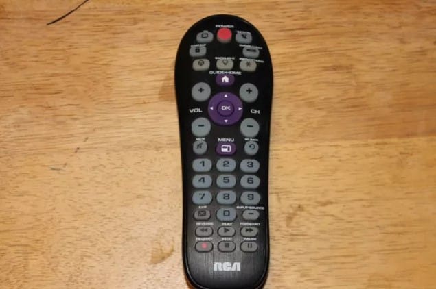 RCA RCR414BHE Universal Remote Control User Manual