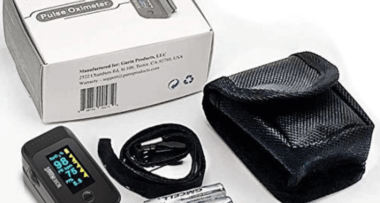 SantaMedical SM 210 Fingertip Pulse Oximeter User Manual SANTAMEDICAL SM 210 FINGERTIP PULSE OXIMETER-Product