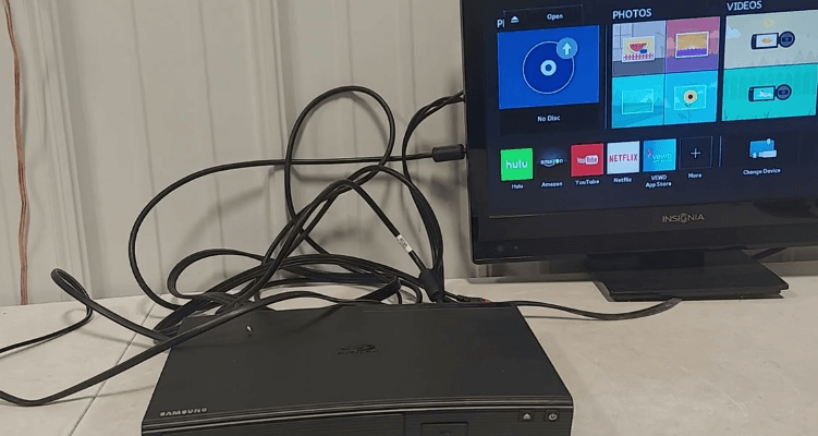 Samsung BD-JM57C Streaming Blu-ray Player-Featured