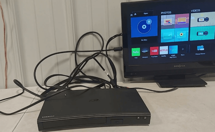 Samsung BD-JM57C Streaming Blu-ray Player-Featured