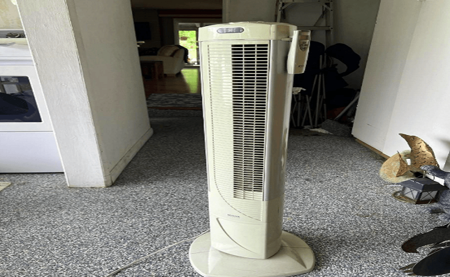 Seville Classics 10127 UltraSlimLine Oscillating Tower Fan User Manual | ManualsLibraryy