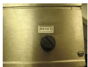 Adcraft DF-12L Countertop Electric Deep Fryer User Manual Adcraft DF-12L Countertop Electric Deep Fryer 3