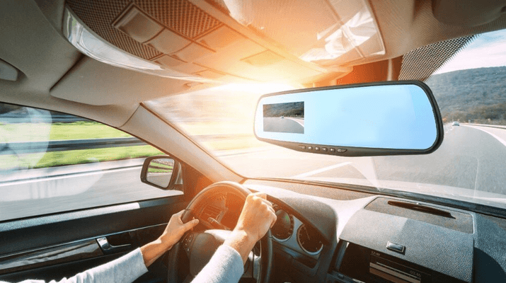 Alpha Digital LD353 Vehicle Black Box DVR-featured