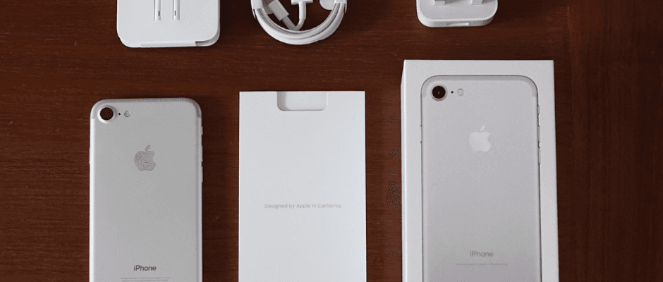 Apple iPhone 7 Plus User Manual Apple iPhone 7 Plus-featured