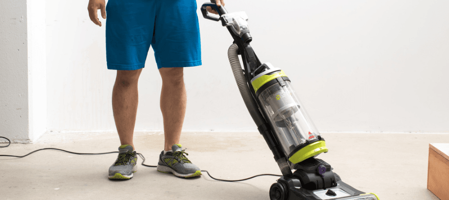 Bissell 2252 CleanView Swivel Upright Bagless Pet Vacuum-featured