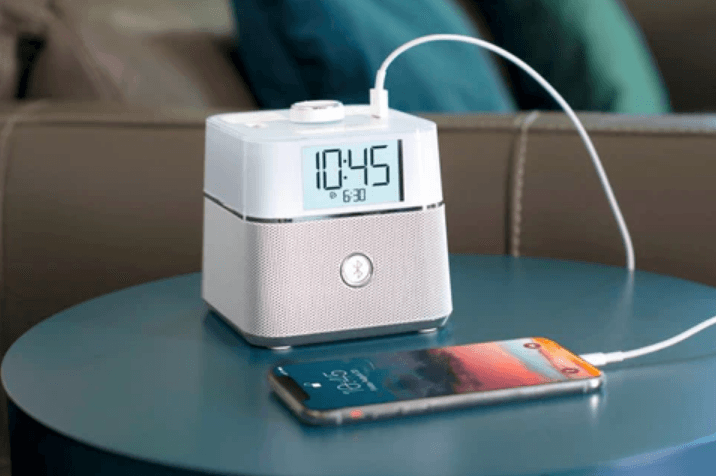 BrandStand CubieBlue Charging Alarm Clock-featured