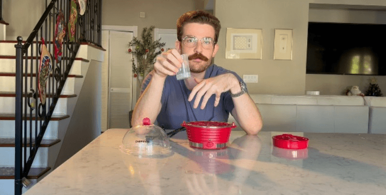 Chefman RJ24-V2 Rapid Electric Egg Cooker Poacher-featured