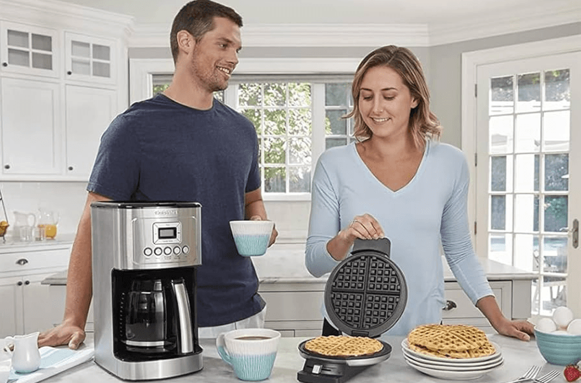 Cuisinart DCC-3200P1 PerfecTemp 14-Cup Coffeemaker-featured