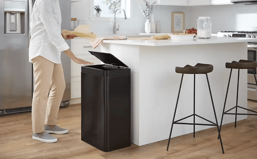 Insignia NS-ATC13SS1 Automatic Trash Can-featured