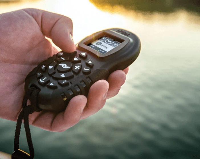 Minn Kota 1866350 Legacy i-Pilot System Remote-featured