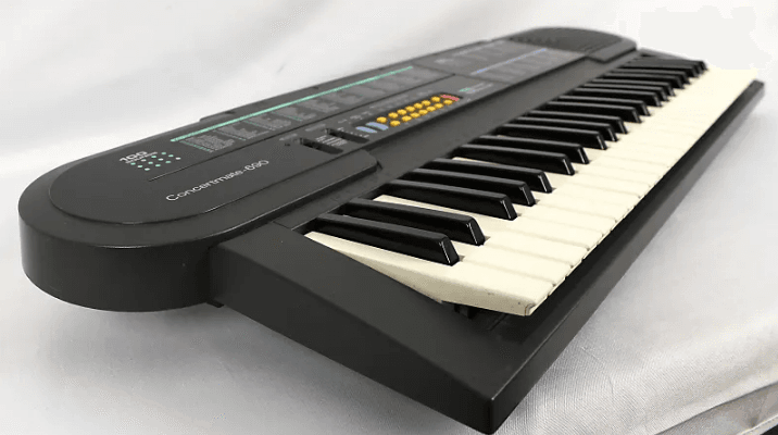 Optimus CONCERTMATE 690 42-4035 Portable Electronic Keyboard-featured
