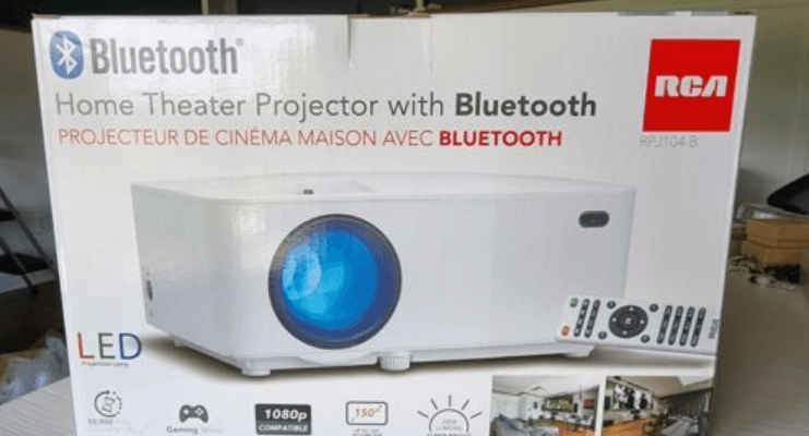 RCA RPJ104 Multimedia Projector Bluetooth-featured