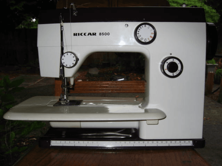 Riccar 8500 Sewing Machine Instructions Manual