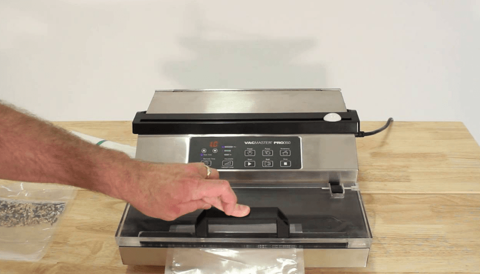 VacMaster PRO380 Vacuum-Suction Sealer User Manual VacMaster PRO380 Vacuum-Suction Sealer-featured