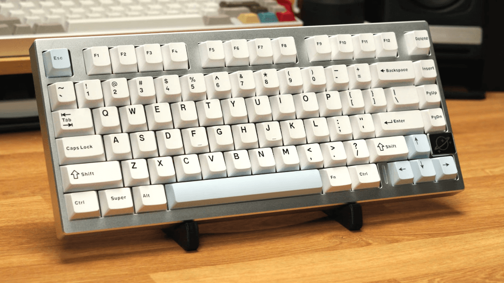 YUNZII AL75 Wireless Mechanical Gaming Keyboard User Manual